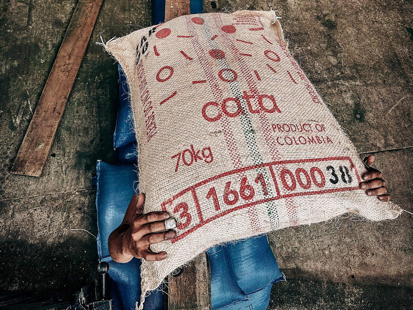 Colombia-Finca Las Flores- Pink Bourbon · Anaerobic Sugarcane EA Decaf